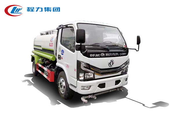 國(guó)六東風(fēng)多利卡5方灑水車(chē)
