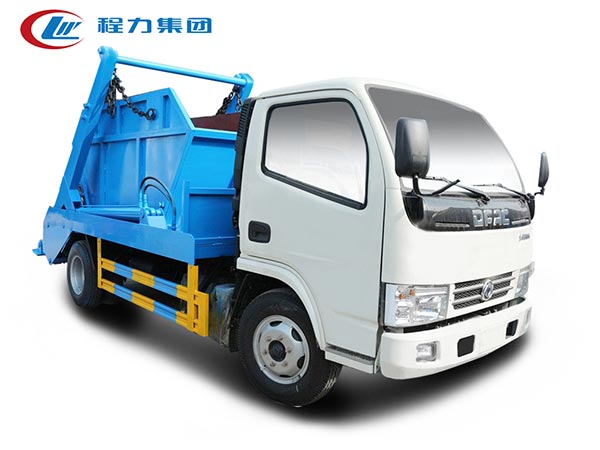東風(fēng)小多利卡5方擺臂垃圾車