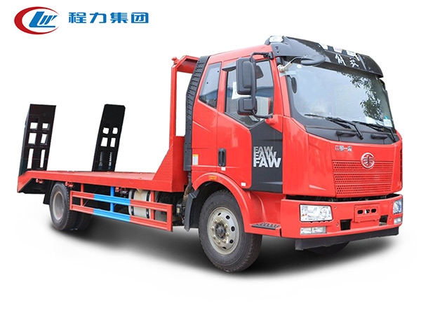 解放J6平板運(yùn)輸車