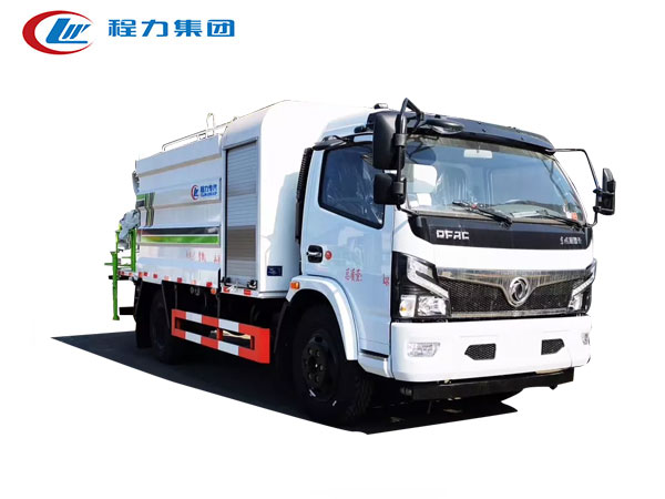 國(guó)六大多利卡多功能抑塵車(chē)